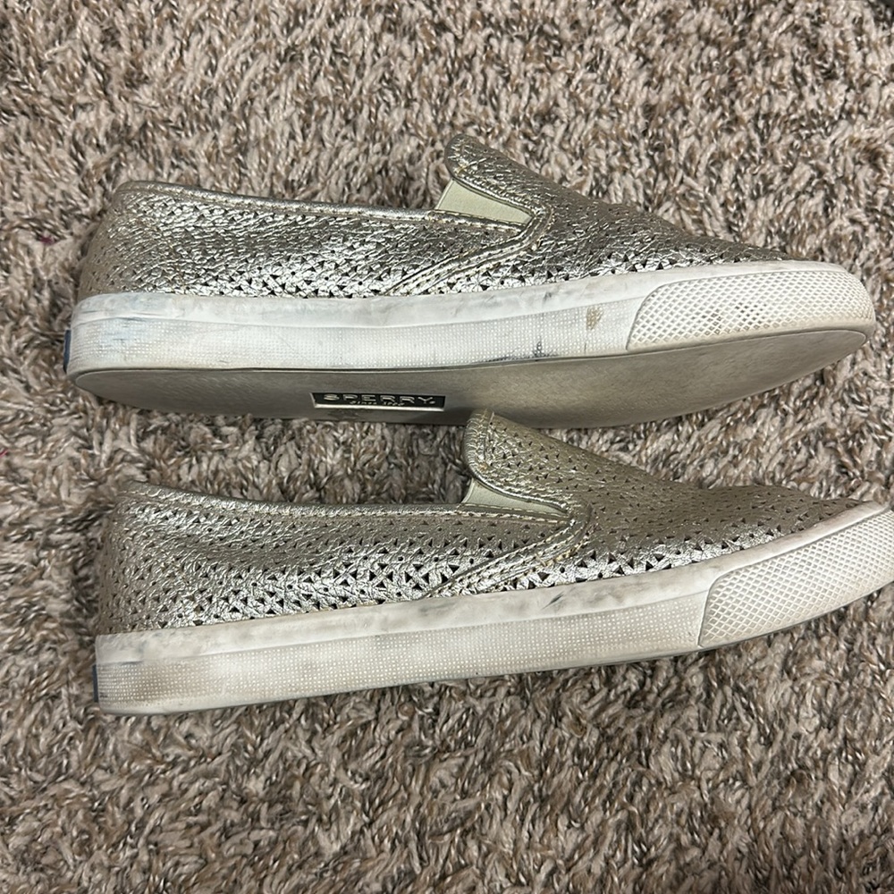 Sperry’s - Picture 3 of 4